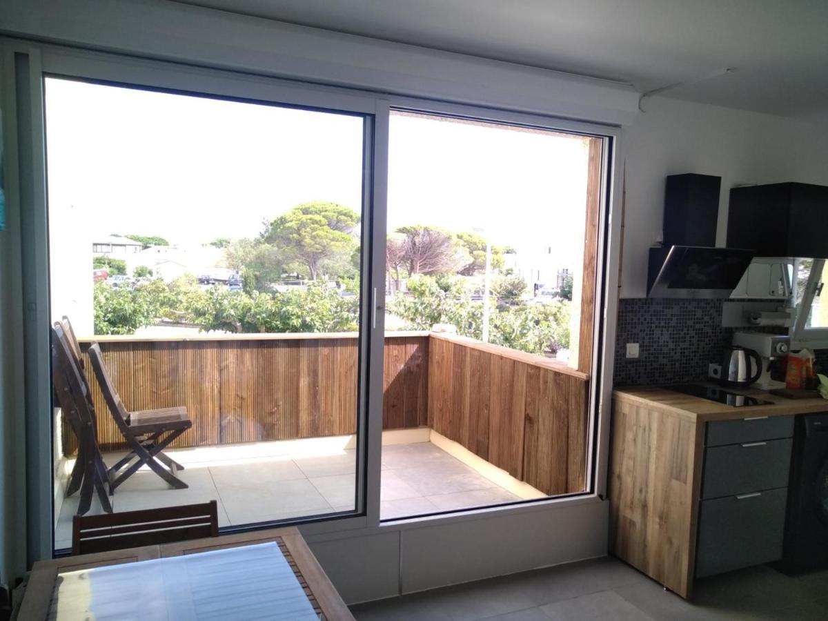 T2 centre port Leucate Exterior foto
